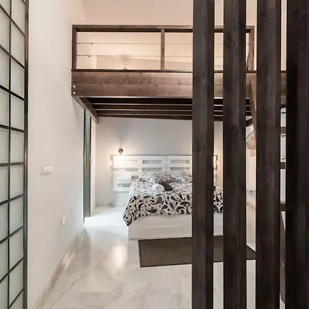 Design In The City Center Apartment *