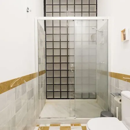 Apartment Design In The City Center